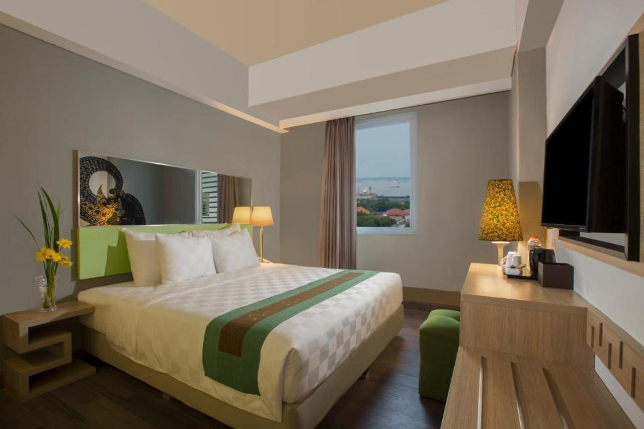 Khas Gresik Hotel Екстериор снимка