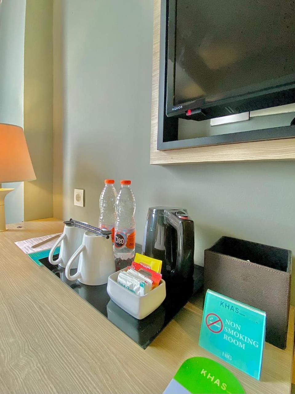 Khas Gresik Hotel Екстериор снимка