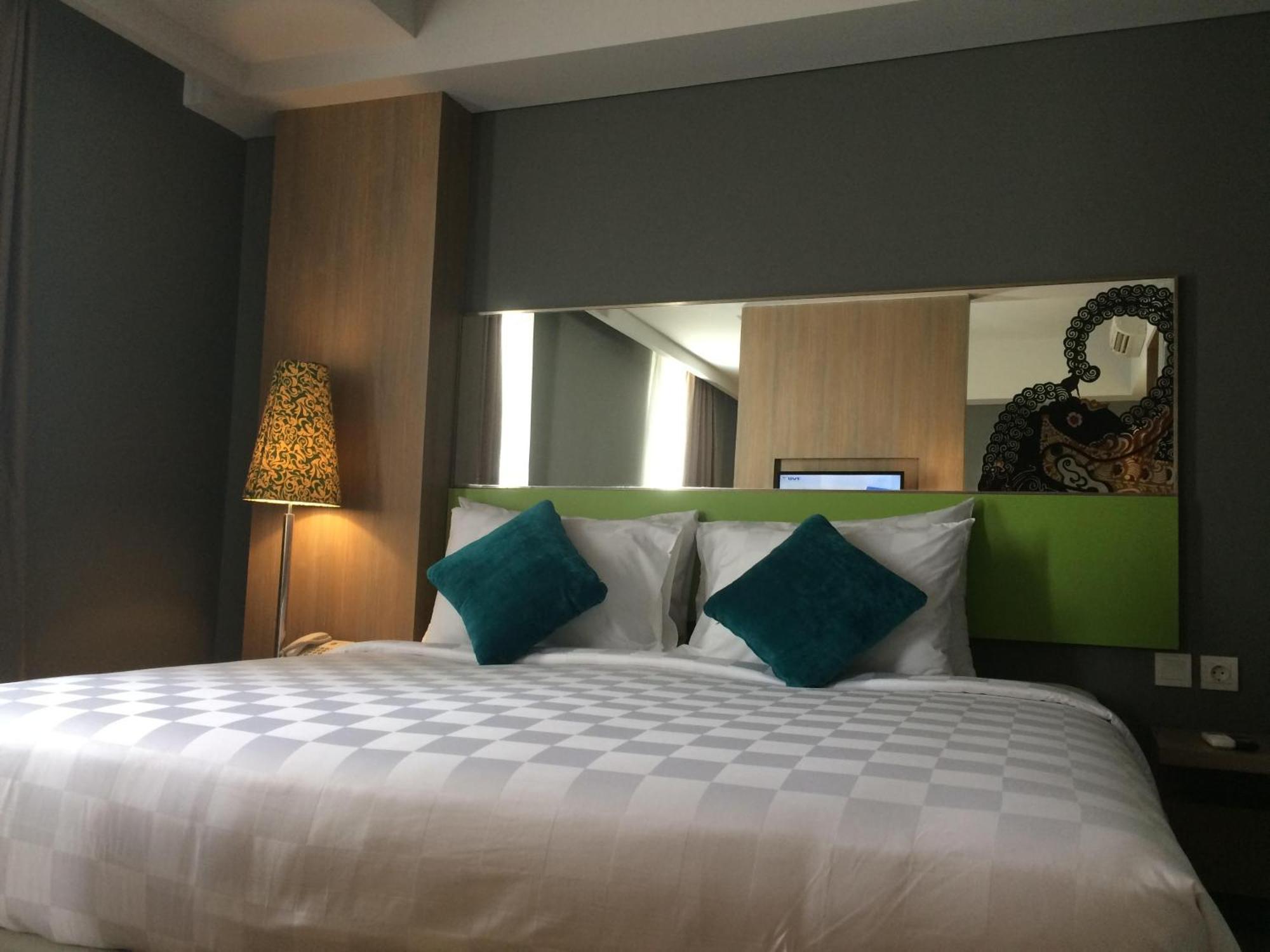 Khas Gresik Hotel Екстериор снимка